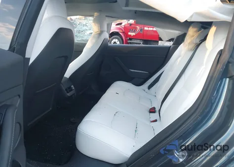 2022 Tesla Model 3 Performance Dual Motor All-Wheel Drive from USA, damaged, VIN 5YJ3E1EC1NF268622